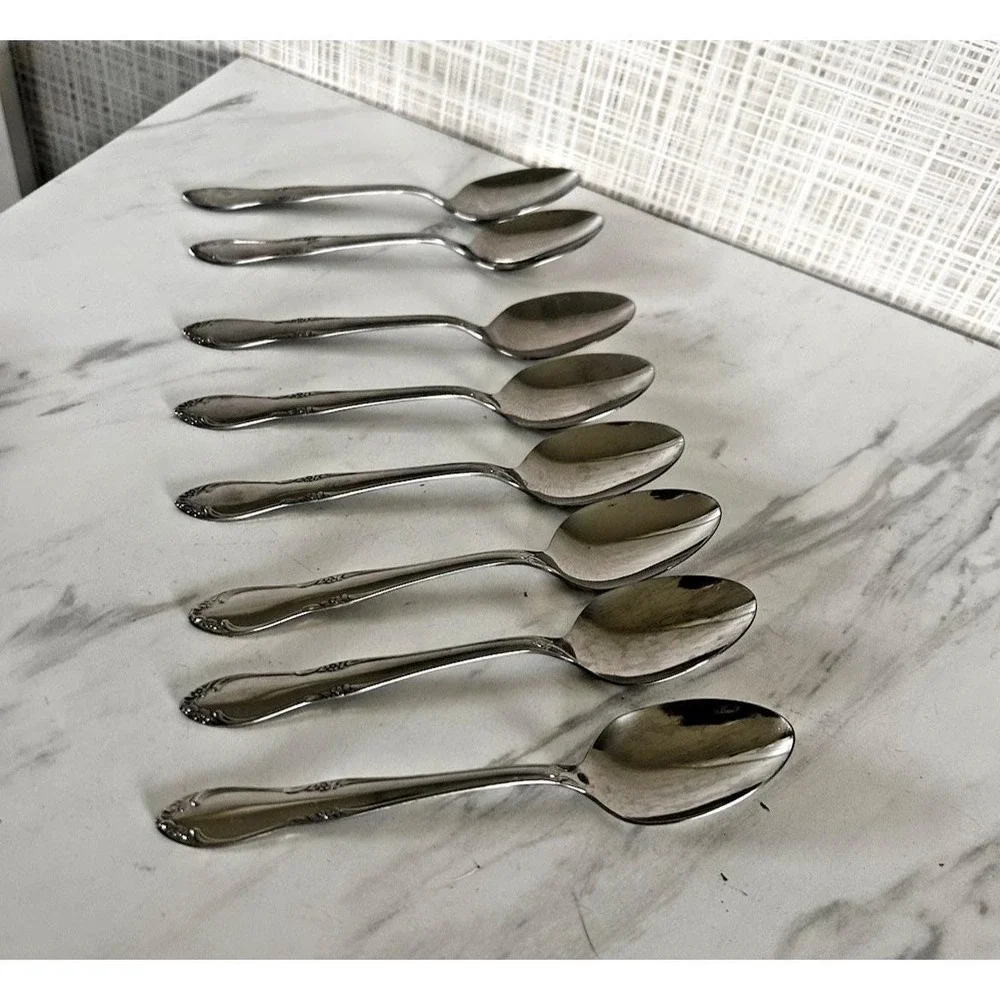 Vintage Oneida Stainless Steel Chateau Flatware Teaspoons Floral Set of 8 BxA